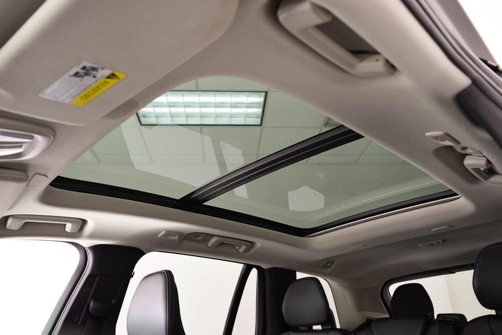 used 2024 Volvo XC90 car, priced at $41,995