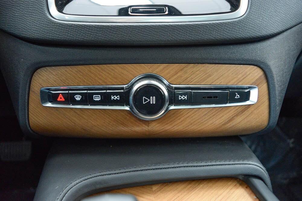 used 2023 Volvo XC90 car, priced at $48,870