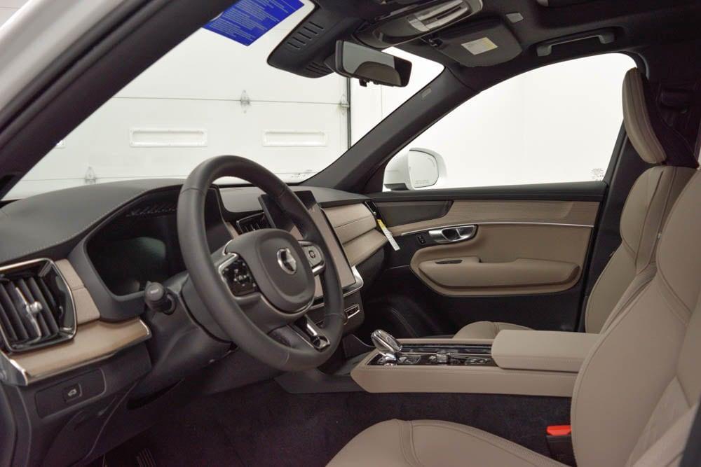new 2026 Volvo XC90 car, priced at $72,775