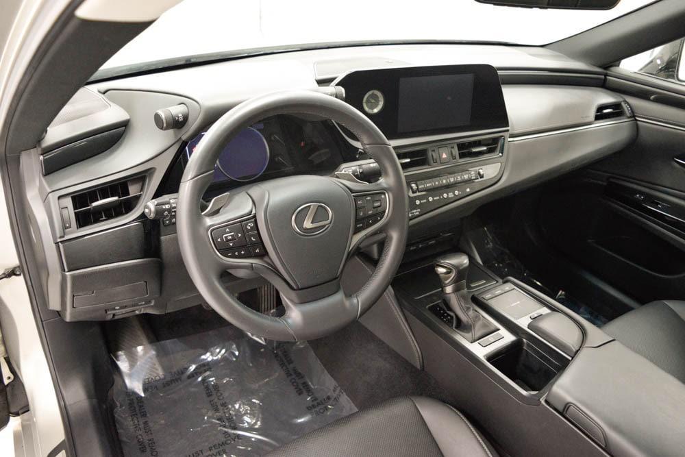 used 2022 Lexus ES 350 car, priced at $30,974