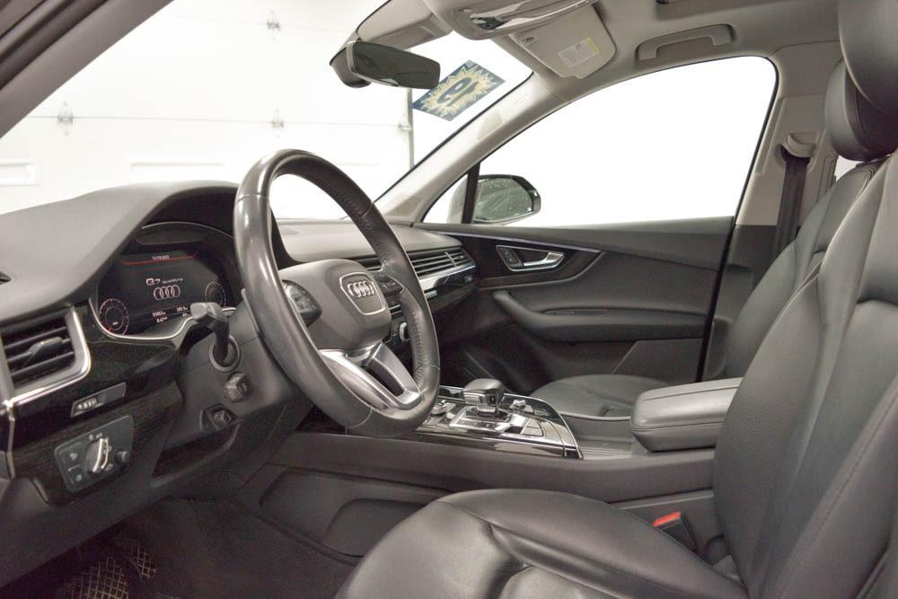 used 2019 Audi Q7 car, priced at $21,496