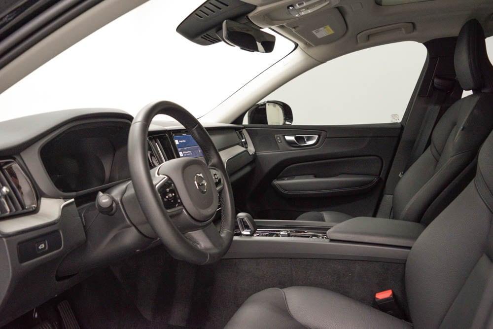 used 2025 Volvo XC60 car, priced at $38,997