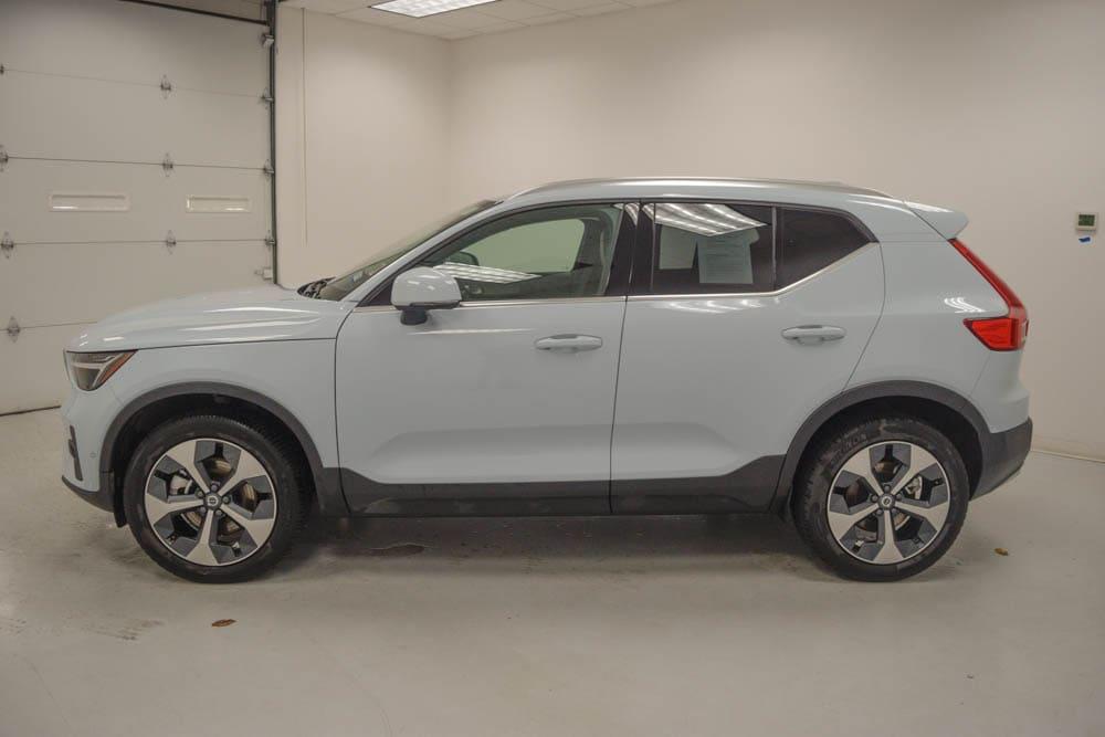 used 2024 Volvo XC40 car, priced at $35,900