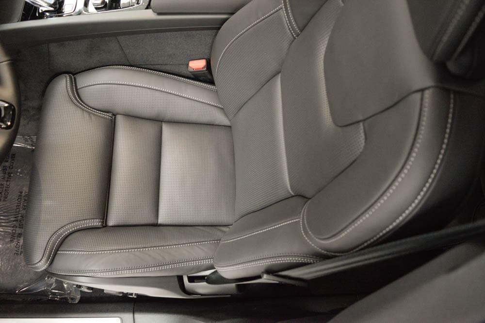 new 2026 Volvo XC60 Plug-In Hybrid car, priced at $76,195