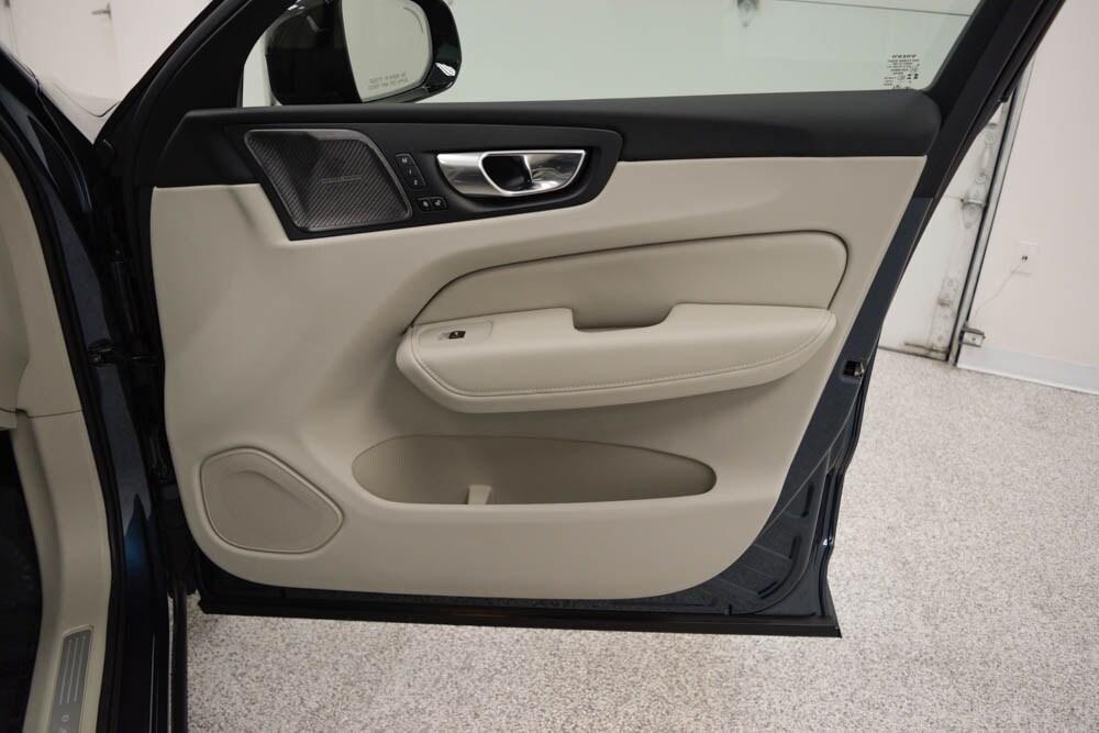 new 2026 Volvo XC60 Plug-In Hybrid car, priced at $74,825