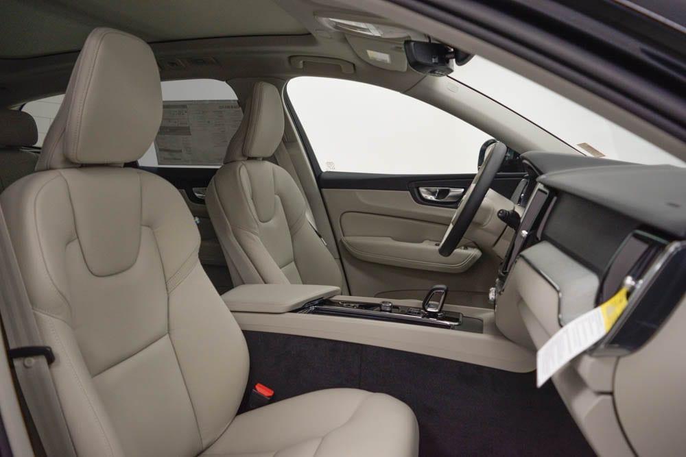 new 2025 Volvo XC60 car, priced at $54,965