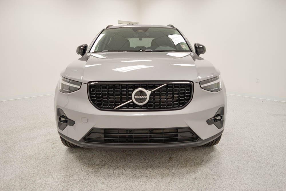 new 2026 Volvo XC40 car, priced at $51,370