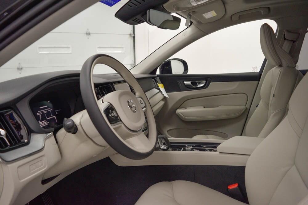new 2025 Volvo XC60 Plug-In Hybrid car, priced at $65,865