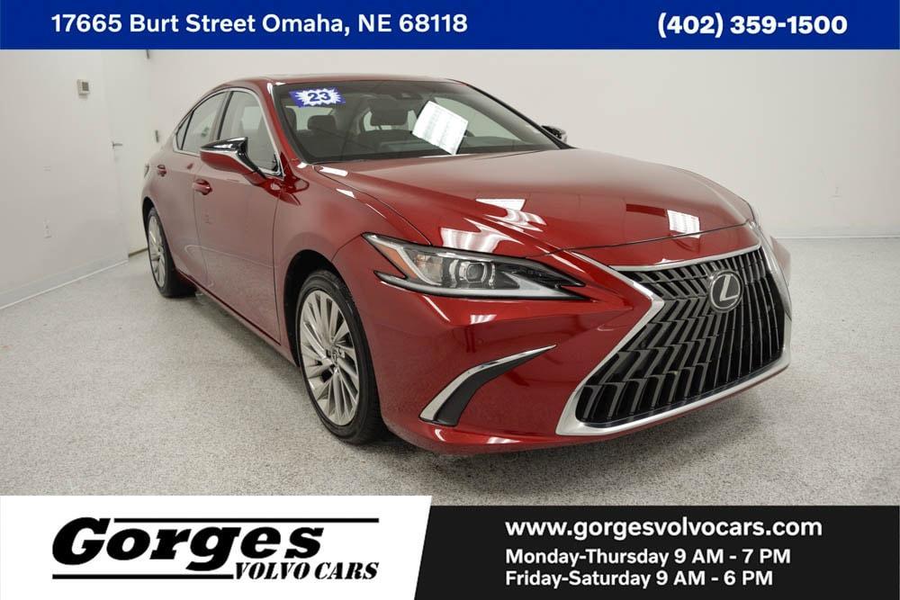 used 2023 Lexus ES 300h car, priced at $39,099