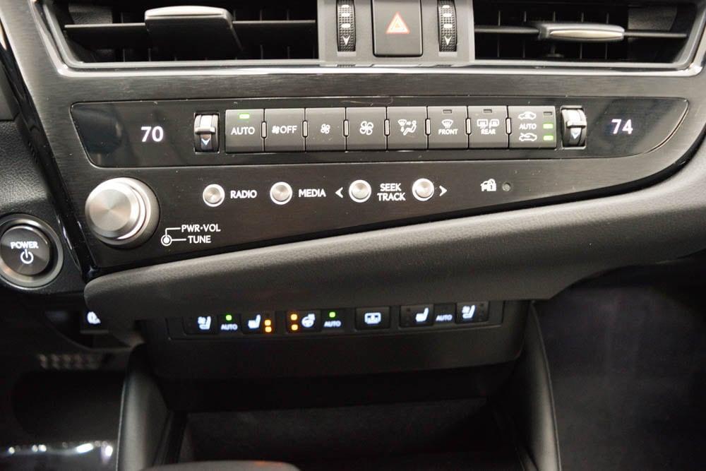 used 2023 Lexus ES 300h car, priced at $39,099