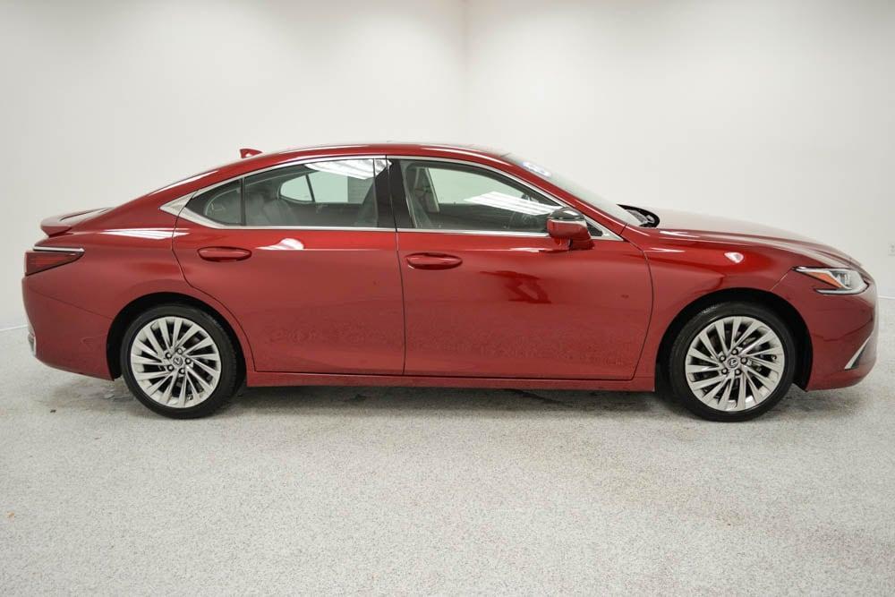 used 2023 Lexus ES 300h car, priced at $39,099