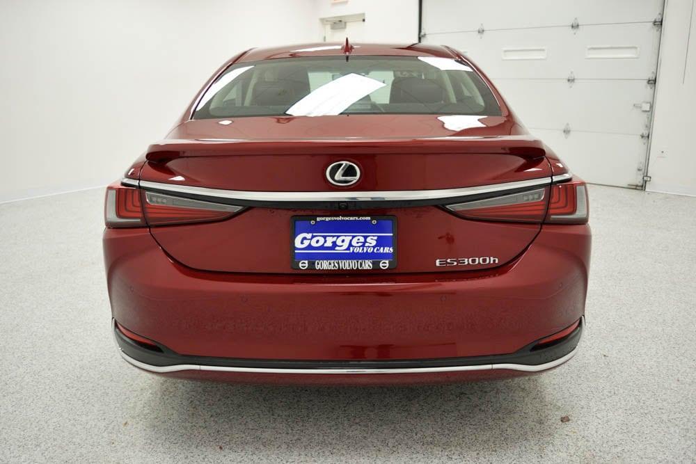 used 2023 Lexus ES 300h car, priced at $39,099
