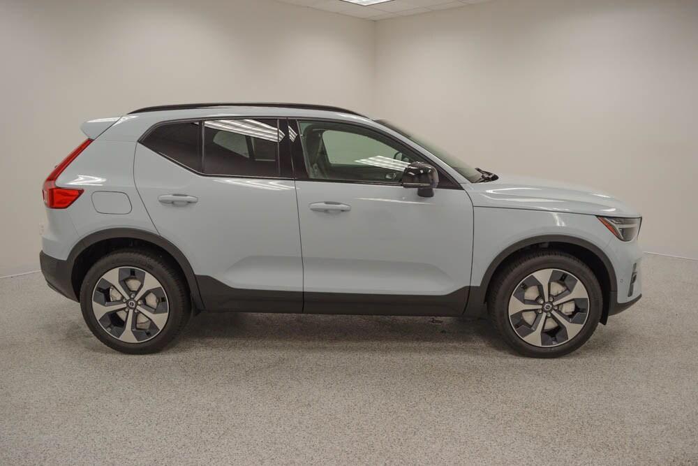 new 2026 Volvo XC40 car, priced at $51,145