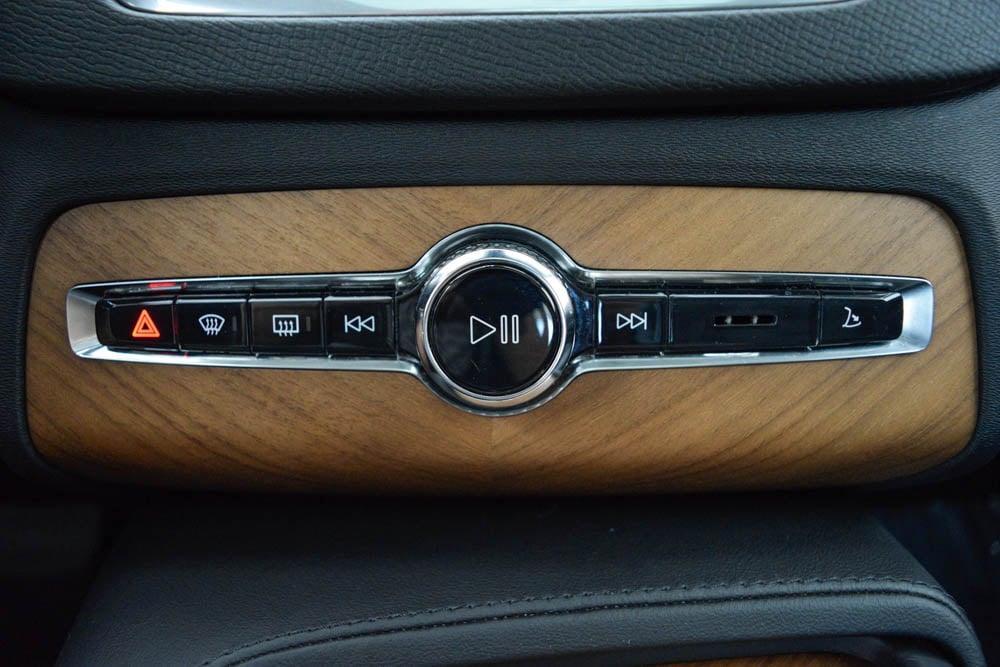 used 2023 Volvo XC90 car, priced at $40,997