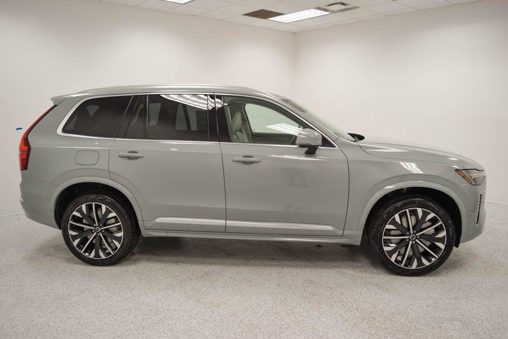new 2026 Volvo XC90 car, priced at $85,625