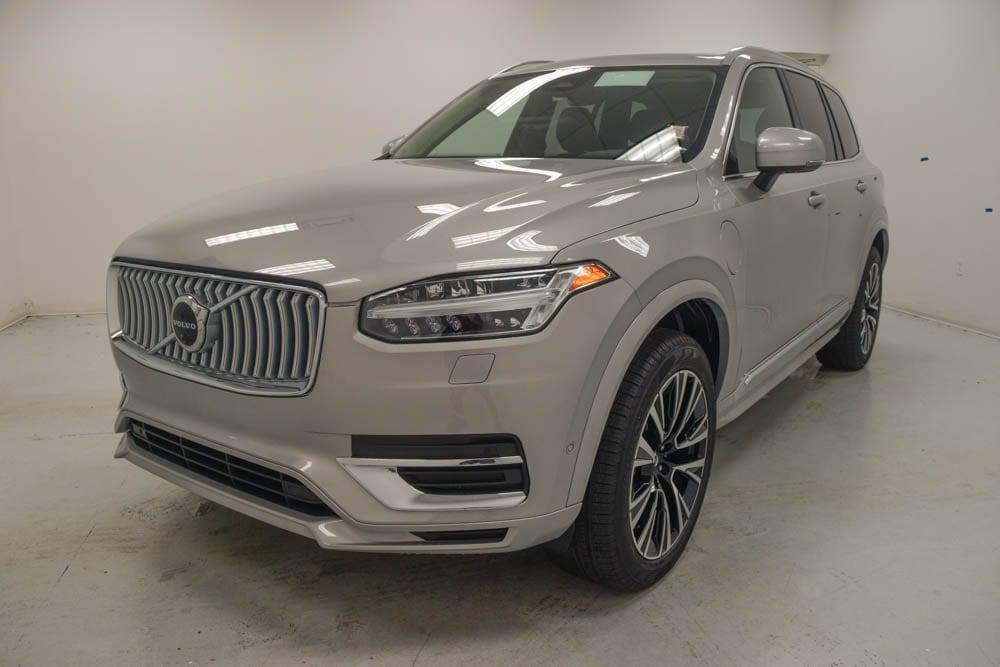 new 2025 Volvo XC90 Plug-In Hybrid car, priced at $76,875