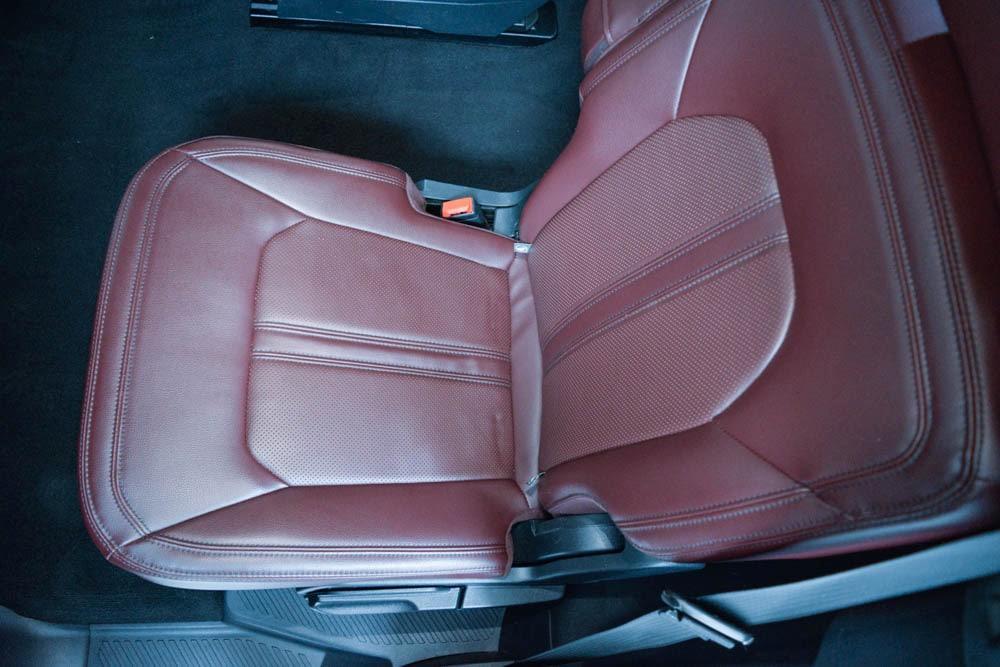 used 2024 Ford Expedition car, priced at $54,996