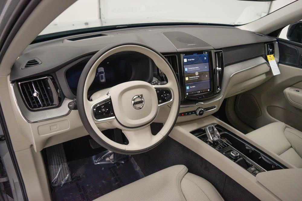 new 2025 Volvo XC60 car, priced at $60,660