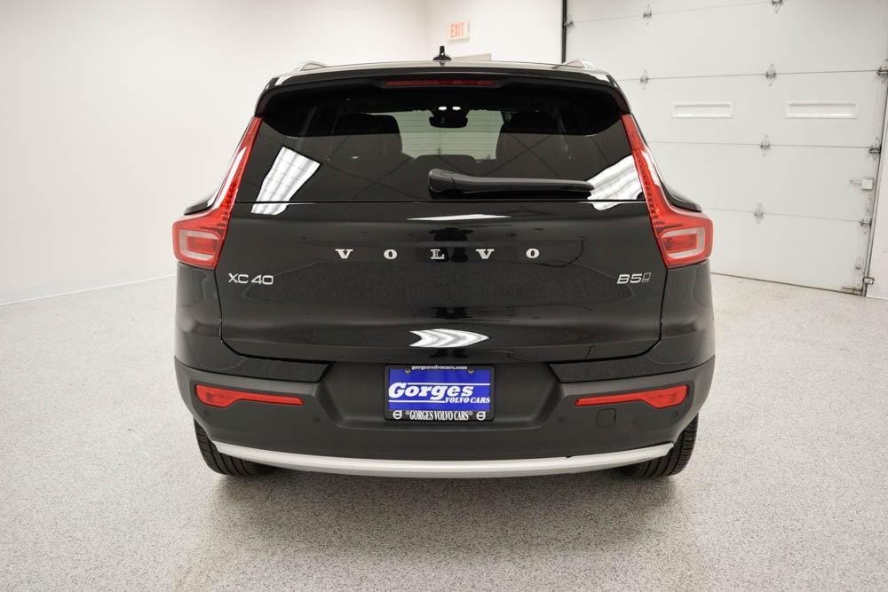 used 2025 Volvo XC40 car, priced at $38,548