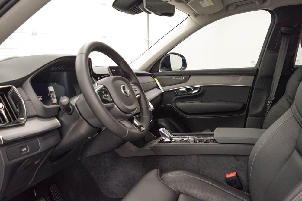 new 2026 Volvo XC90 car, priced at $78,675