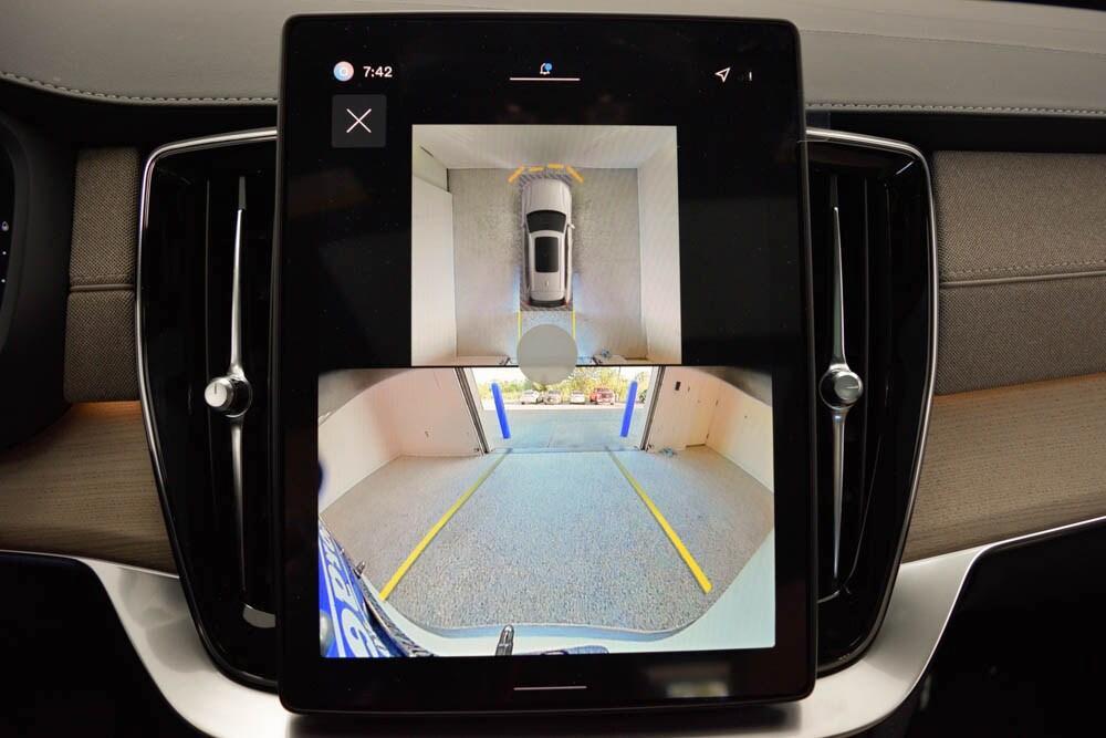 new 2026 Volvo XC90 Plug-In Hybrid car, priced at $81,875