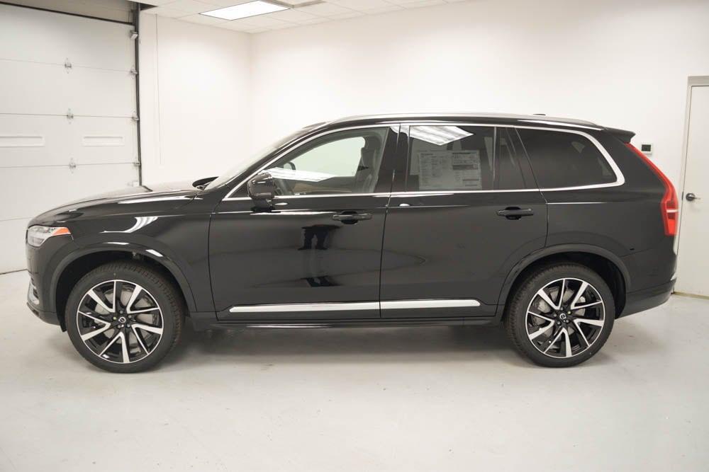 new 2025 Volvo XC90 car, priced at $68,955