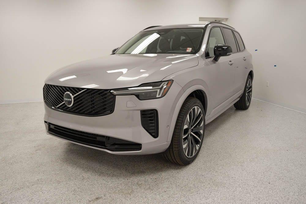 new 2026 Volvo XC90 car, priced at $78,325