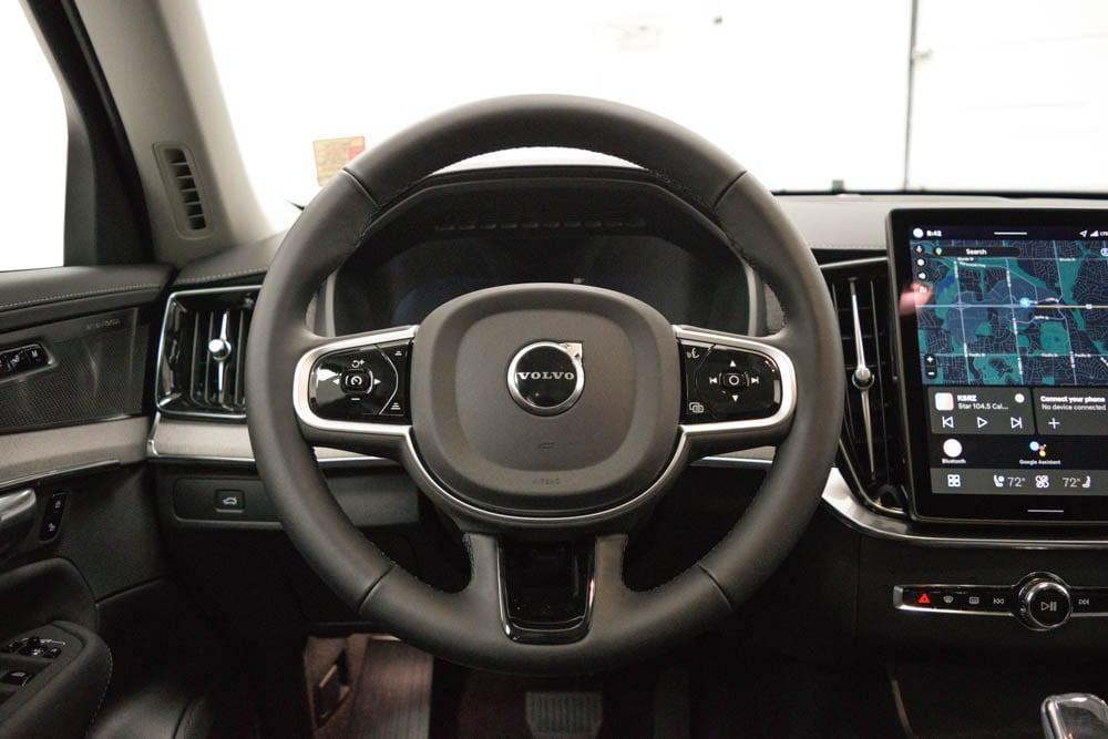 new 2026 Volvo XC90 car, priced at $78,325