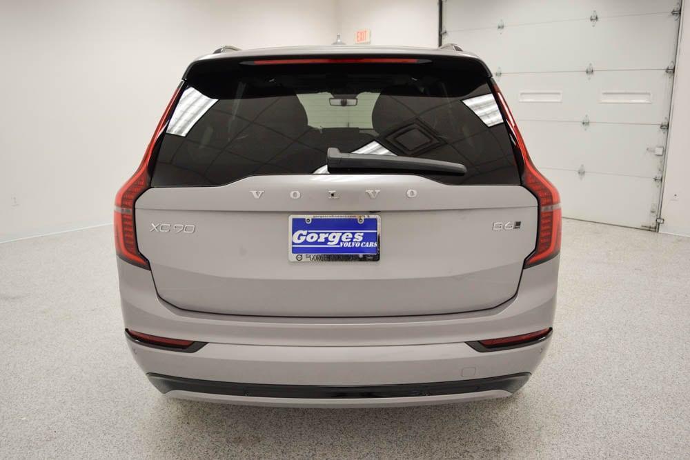 new 2026 Volvo XC90 car, priced at $78,325