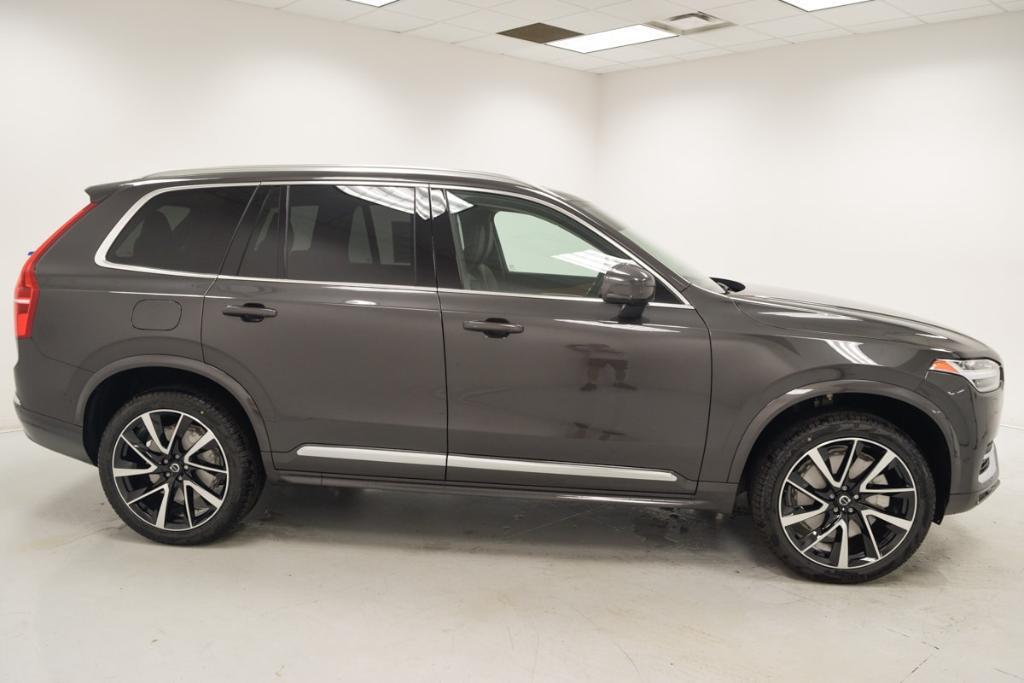 new 2024 Volvo XC90 car, priced at $63,995