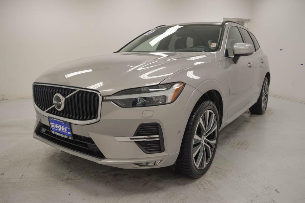 used 2022 Volvo XC60 car, priced at $35,033