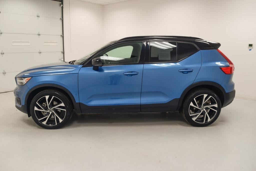 used 2021 Volvo XC40 car, priced at $32,702