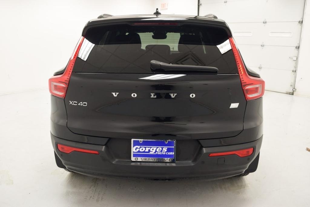 used 2021 Volvo XC40 Recharge Pure Electric car, priced at $33,491