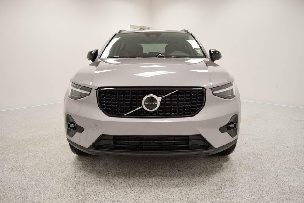 new 2026 Volvo XC40 car, priced at $50,150