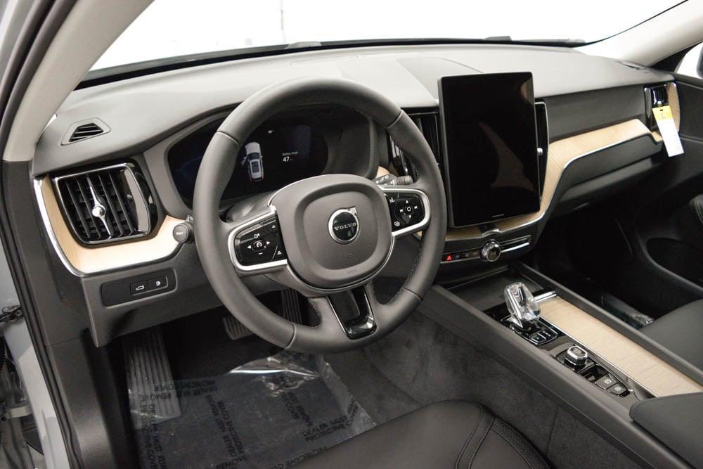 new 2026 Volvo XC60 Plug-In Hybrid car, priced at $68,875