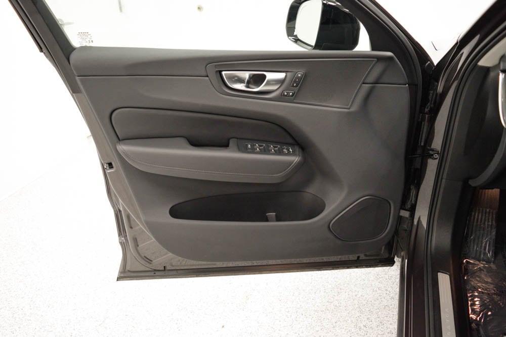 used 2025 Volvo XC60 car, priced at $41,384