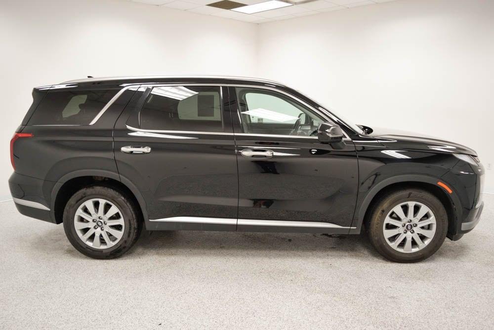 used 2024 Hyundai Palisade car, priced at $35,429