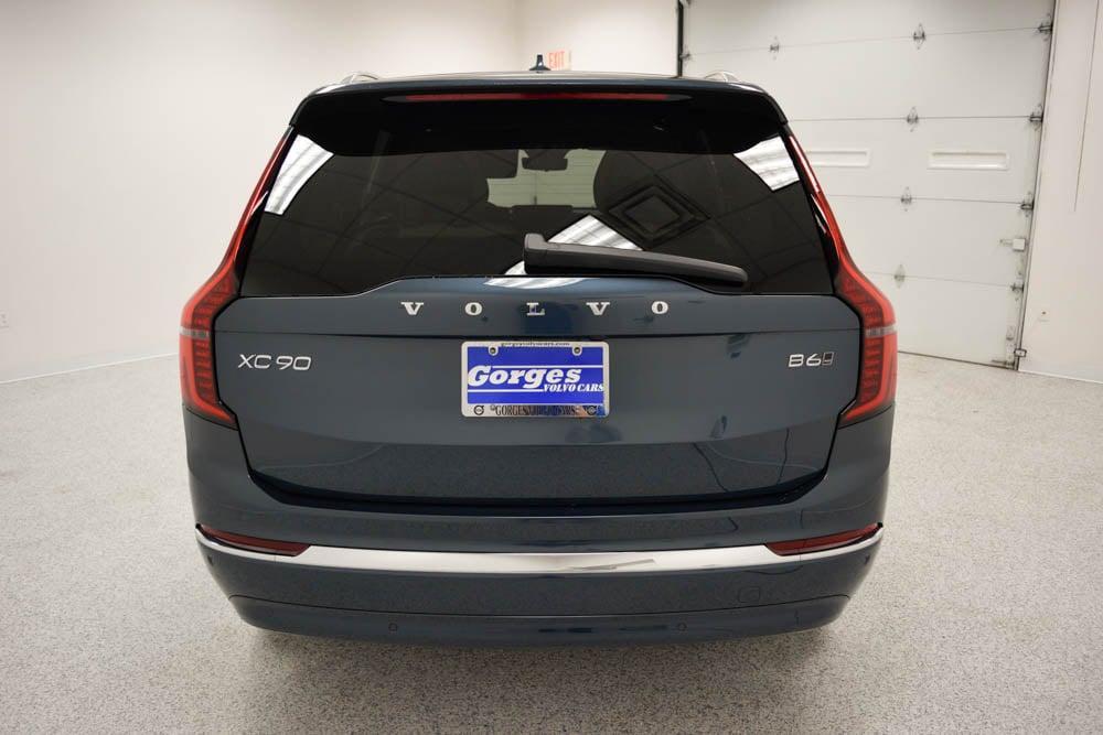 new 2026 Volvo XC90 car, priced at $72,775