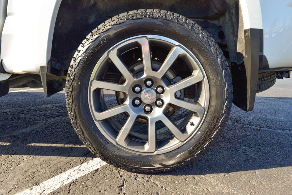 used 2019 GMC Canyon car, priced at $29,856