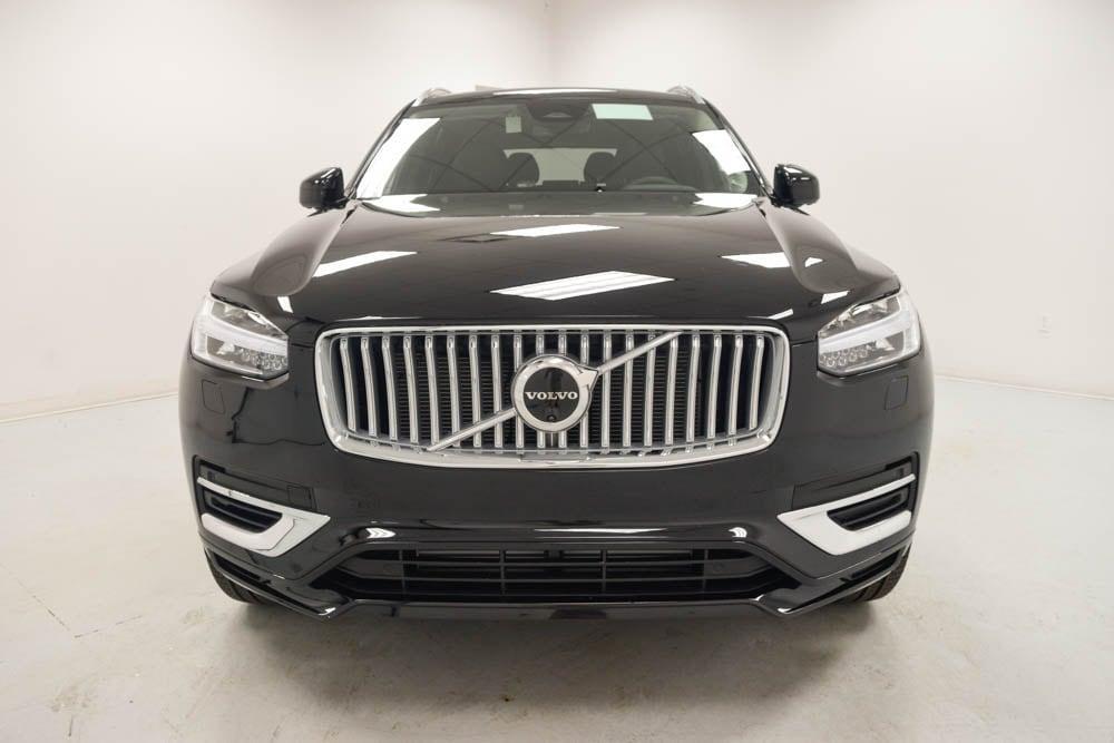 new 2025 Volvo XC90 Plug-In Hybrid car, priced at $77,175