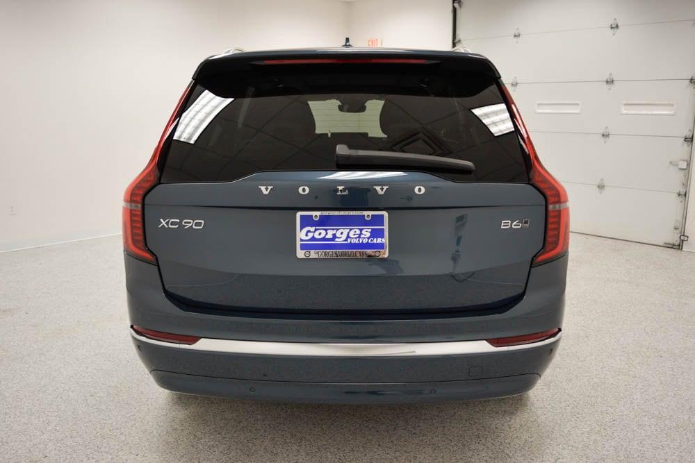 used 2025 Volvo XC90 car, priced at $55,696