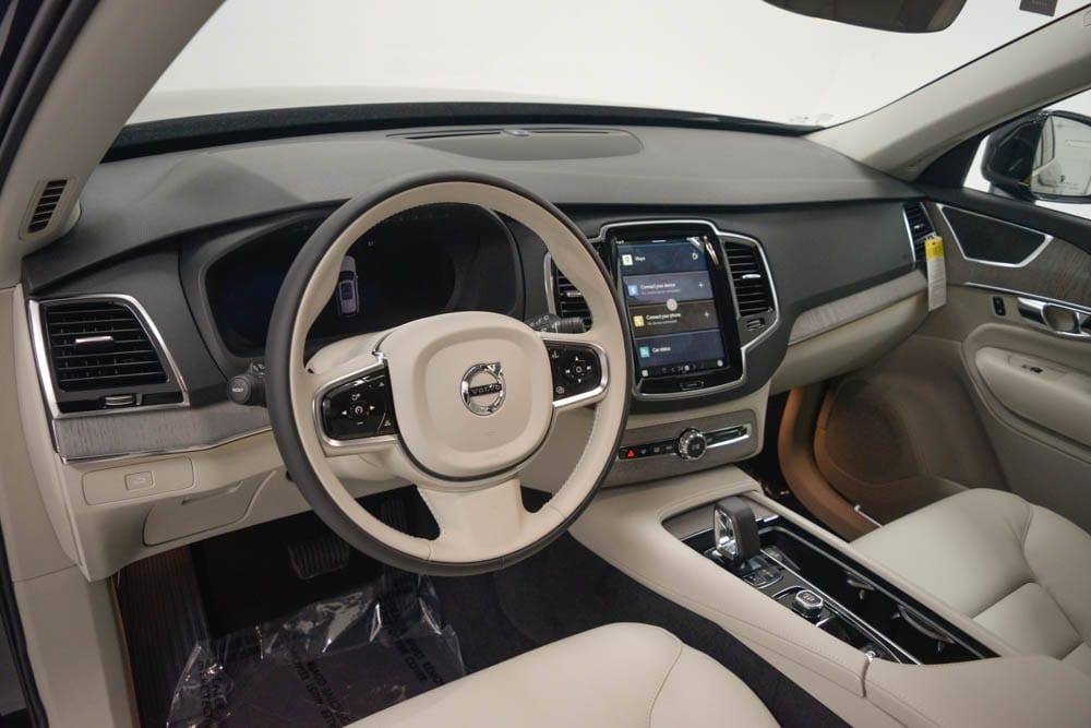 new 2025 Volvo XC90 car, priced at $66,075