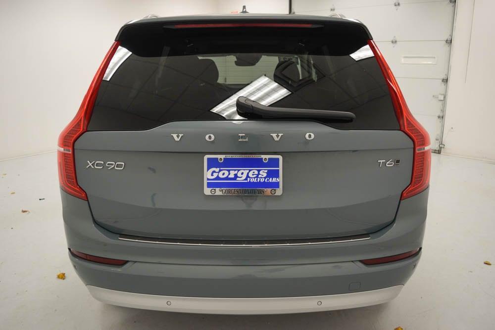 used 2022 Volvo XC90 car, priced at $43,766