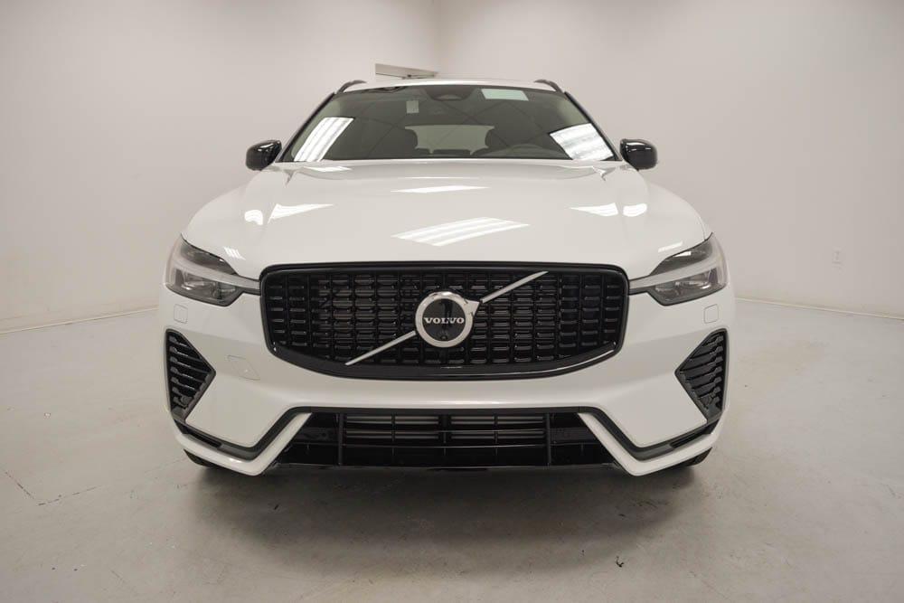 new 2025 Volvo XC60 Plug-In Hybrid car, priced at $66,650