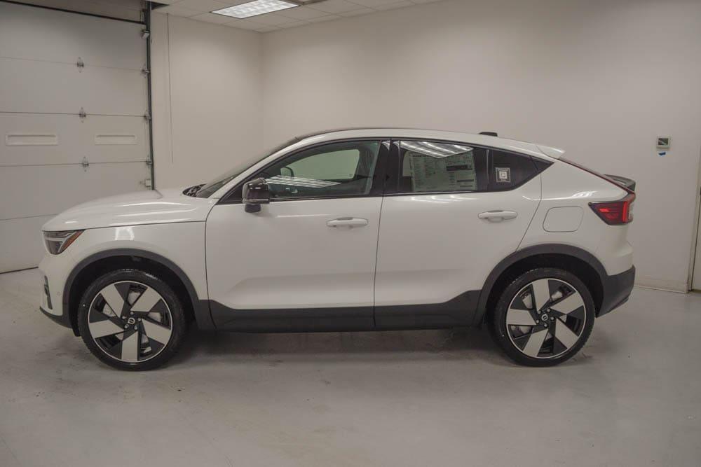 new 2024 Volvo C40 Recharge Pure Electric car, priced at $62,340