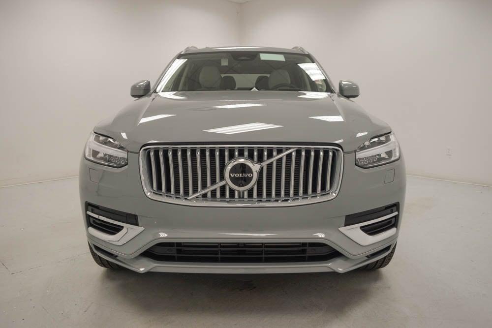 new 2025 Volvo XC90 Plug-In Hybrid car, priced at $81,375