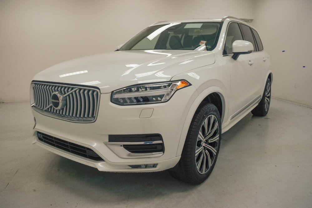 new 2025 Volvo XC90 car, priced at $65,215