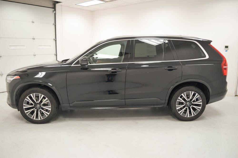 used 2022 Volvo XC90 car, priced at $43,267