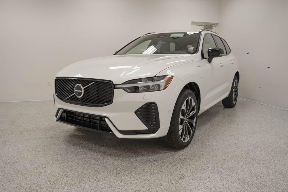 new 2026 Volvo XC60 car, priced at $68,875