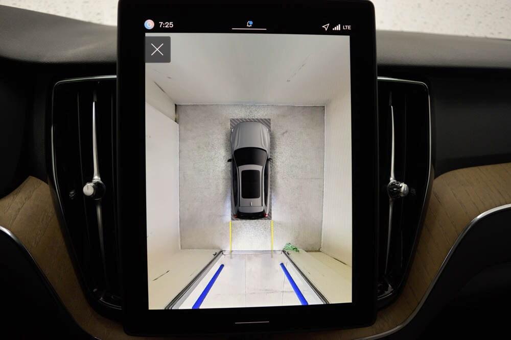 new 2026 Volvo XC60 car, priced at $68,875